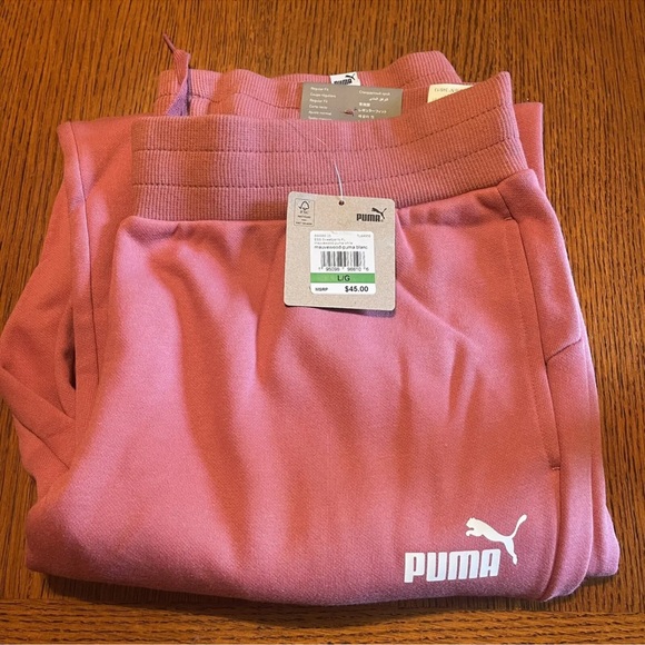 Puma Women’s Essential Fleece Sweatpants Size Large New - Picture 2 of 3